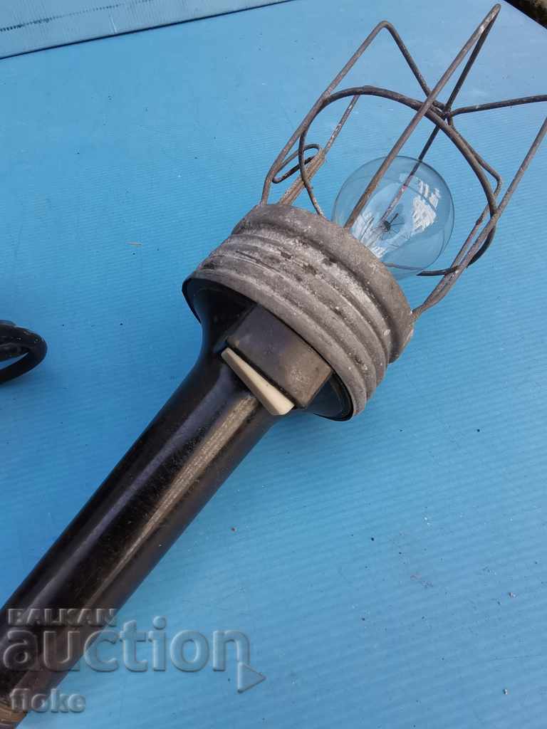 Delivery of Old mantle lamp