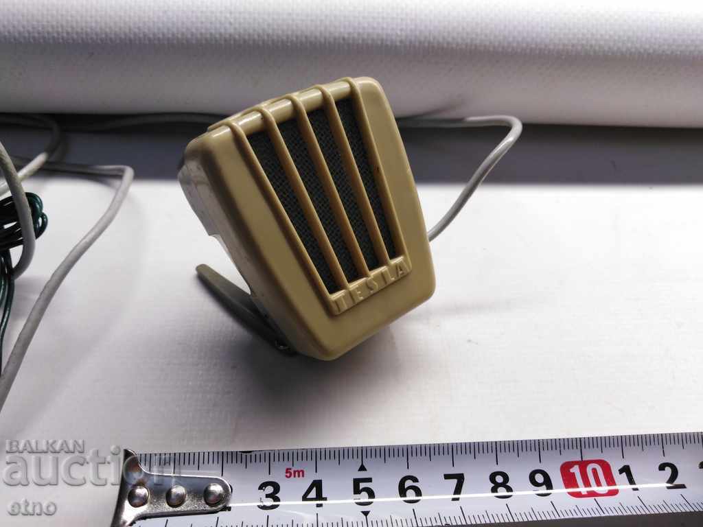 VINTAGE ΜΙΚΡΟΦΩΝΟ "TESLA" με τιμή 35.00 BGN | € 17.90 VINTAGE ΜΙΚΡΟΦΩΝΟ "TESLA" με τιμή 35.00 BGN | € 17.90