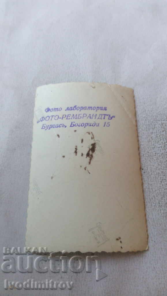 Снимка Бургасъ Двама войници с цена 2.35 лв. | € 1.20 Снимка Бургасъ Двама войници с цена 2.35 лв. | € 1.20
