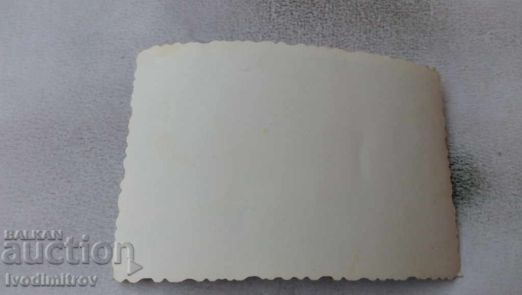 Photo Vratsa Family with a retro motorcycle with registration № Vr. 8326 with price 2.35 BGN | € 1.20