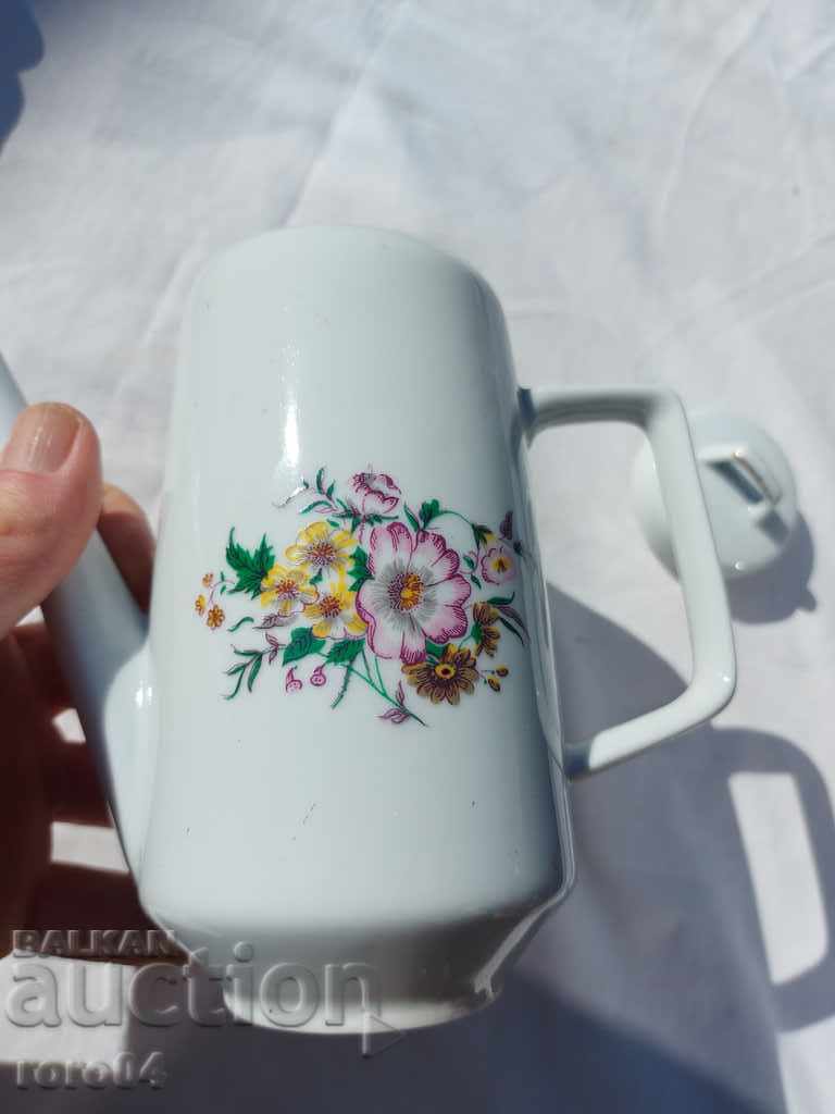 TEAPOT - PORCELAIN - BULGARIA