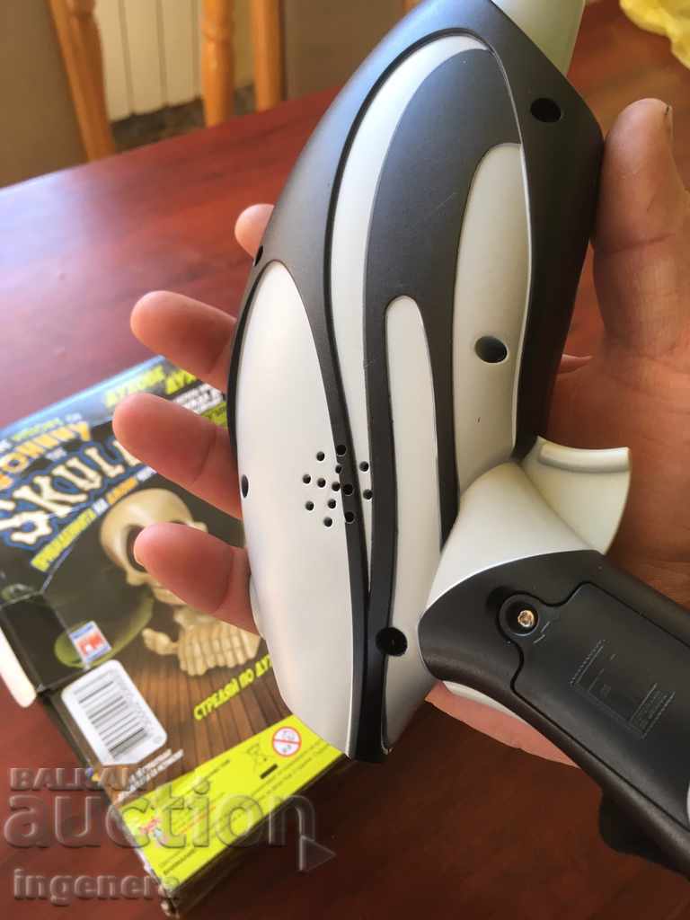 CHILDREN'S GAME-JOHNNY SKULL-LITTLE USED - 5 CHILDREN'S GAME-JOHNNY SKULL-LITTLE USED - 5