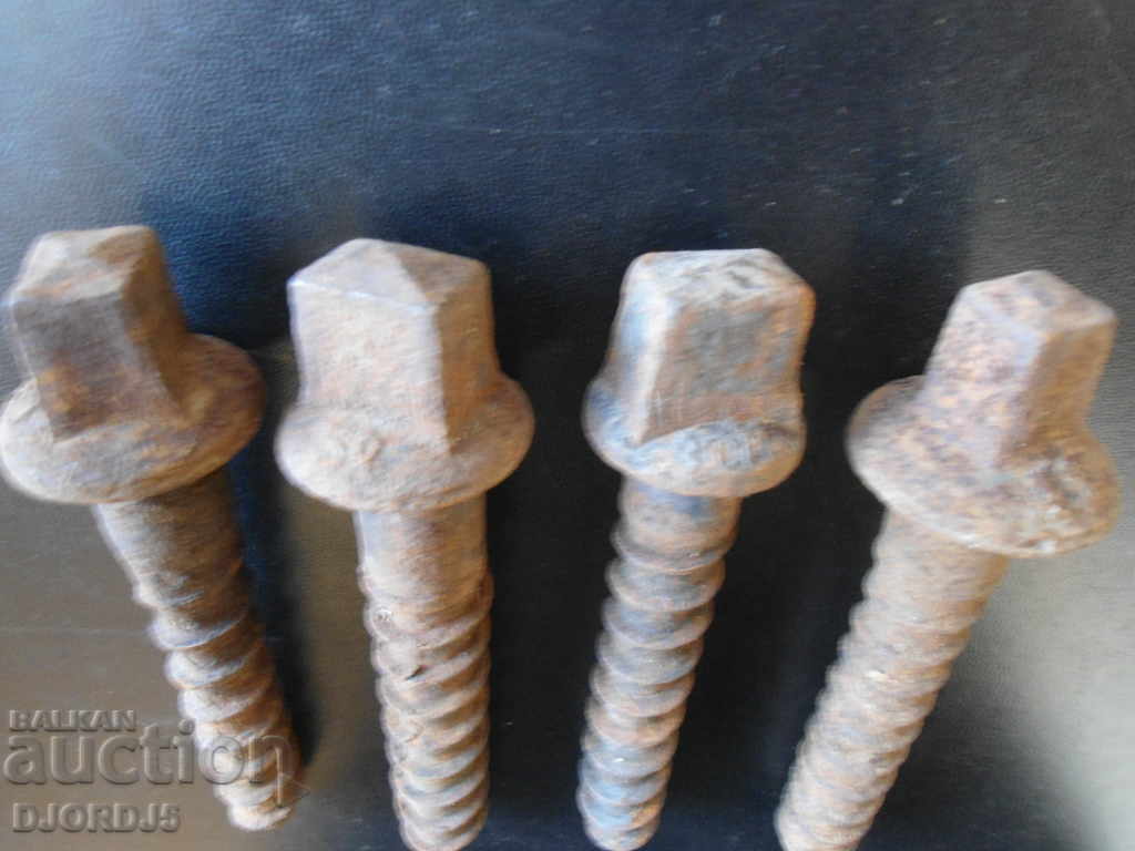 Antique irons, 4 pieces with price 6.00 BGN | € 3.07 Antique irons, 4 pieces with price 6.00 BGN | € 3.07