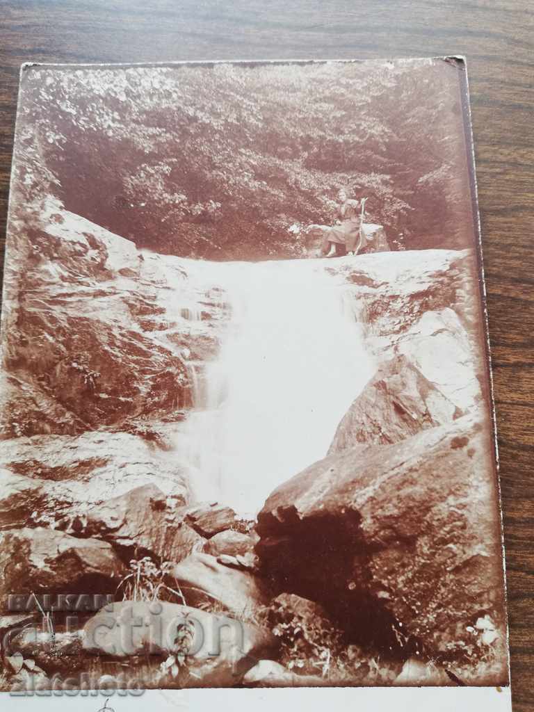 Old photo - with price 4.00 BGN | € 2.05 Old photo - with price 4.00 BGN | € 2.05