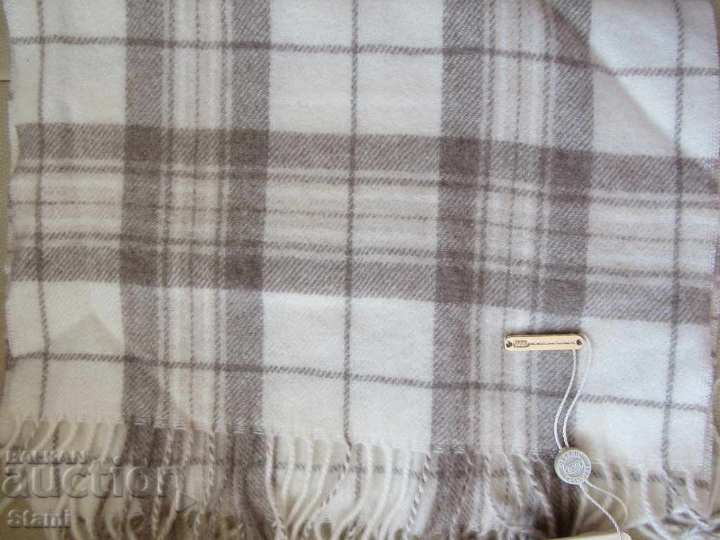 Fine scarf 100% organic cashmere, plaid, Mongolia with price 146.00 BGN | € 74.65