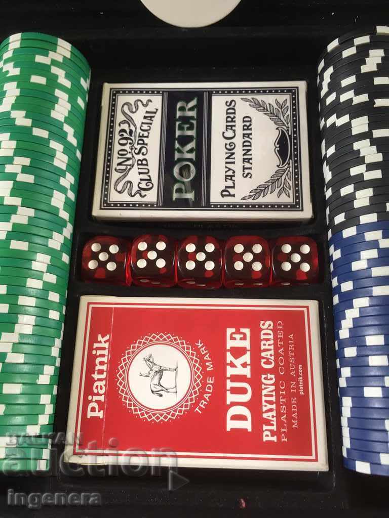 Livrarea SET JETOARE PENTRU POKER MODEL RA 700-NOU