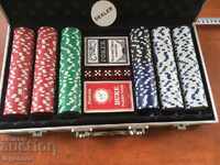 SET JETOARE PENTRU POKER MODEL RA 700-NOU