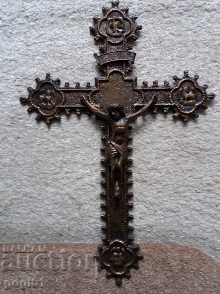 Cruce masivă de bronz