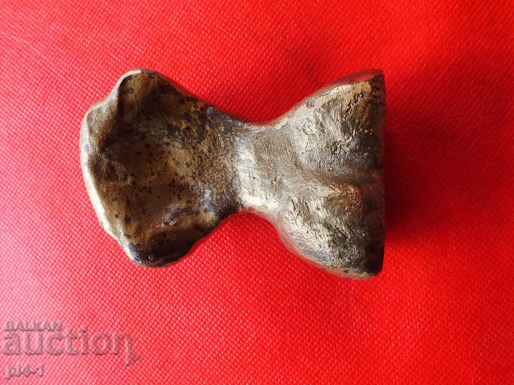 Bronze author's sculpture women's torso with price 200.00 BGN | € 102.26 Bronze author's sculpture women's torso with price 200.00 BGN | € 102.26