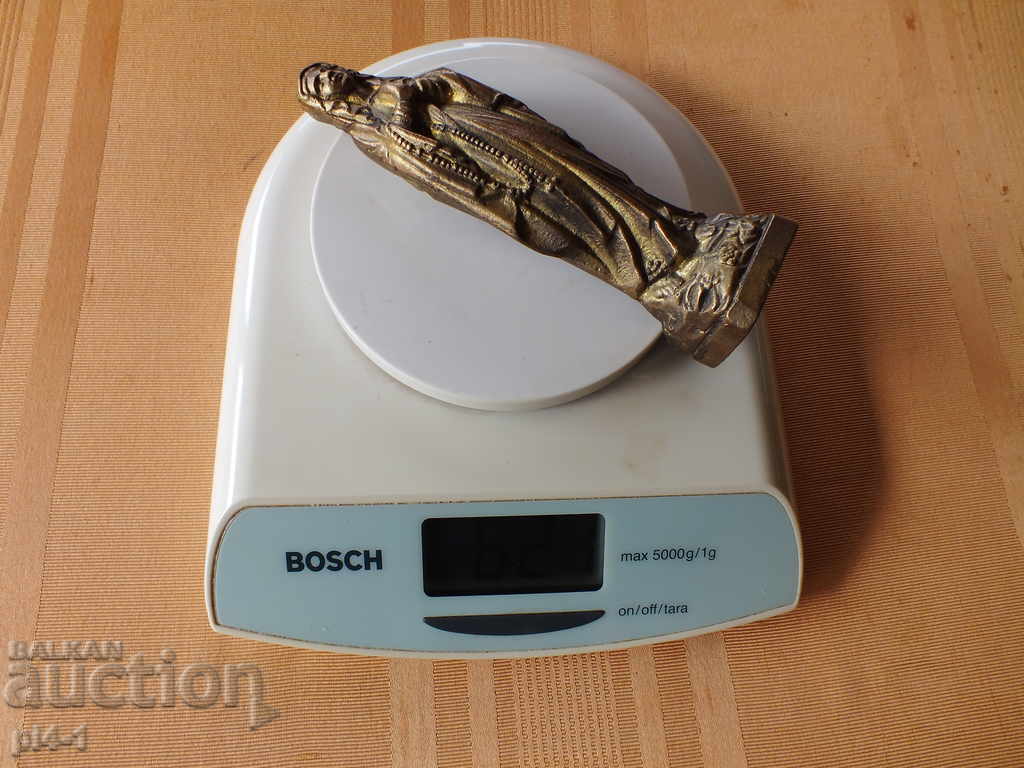 Delivery of Bronze author's sculpture of the Virgin Mary