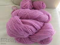 Yarn in lilac purple color 290 grams