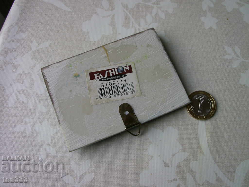 Livrarea Panoul de agățat din ceramică nu este un magnet