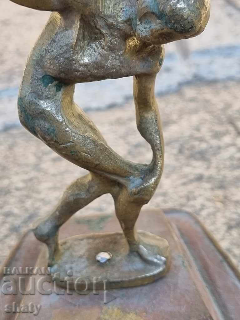 Παλαιό χάλκινο γλυπτό με τιμή 65.00 BGN | € 33.23 Παλαιό χάλκινο γλυπτό με τιμή 65.00 BGN | € 33.23