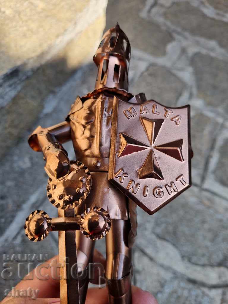 Delivery of Bronze Knight Delivery of Bronze Knight