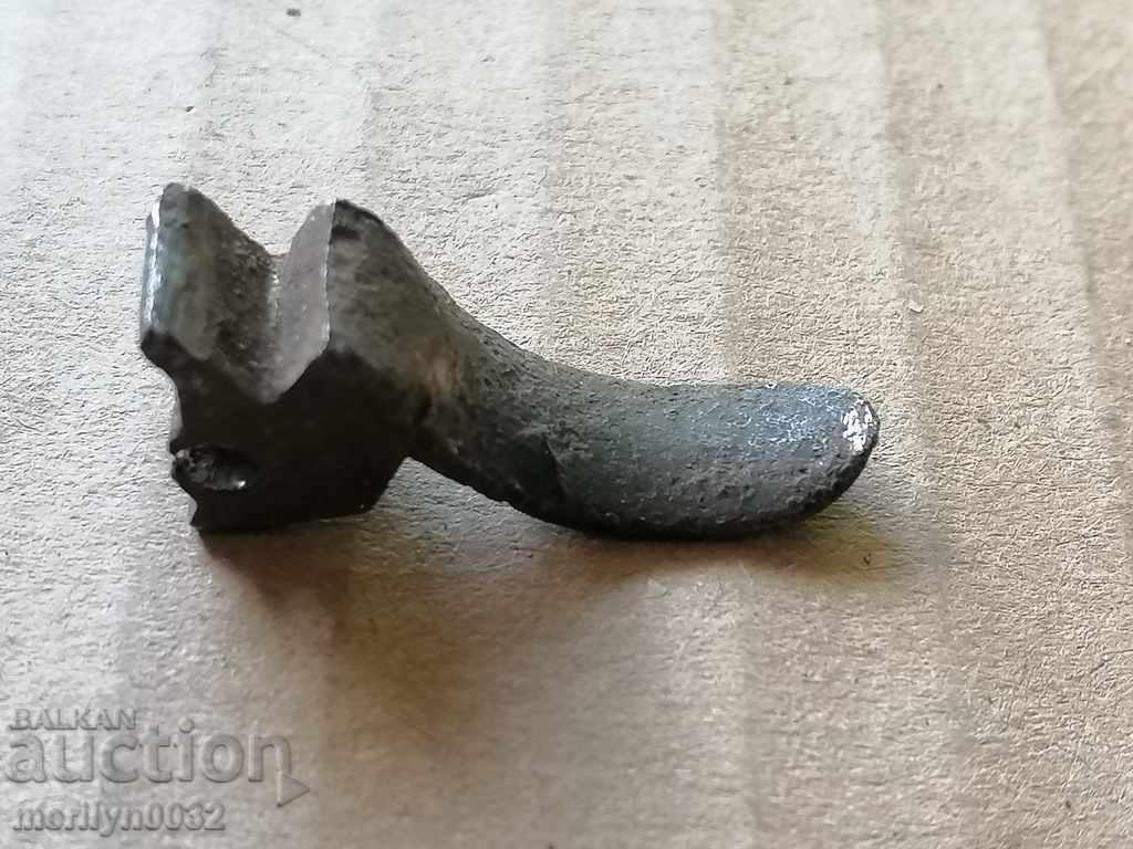 Παράδοση Κυνηγετικό όπλο από το περίστροφο Smith and Wesson 2ο ρωσικό μοντέλο πιστόλι Παράδοση Κυνηγετικό όπλο από το περίστροφο Smith and Wesson 2ο ρωσικό μοντέλο πιστόλι