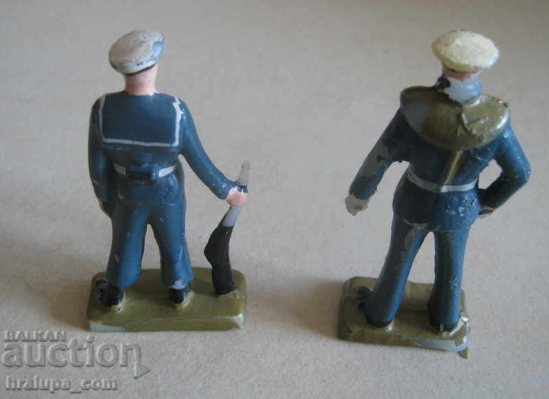 Old figures with price 10.00 BGN | € 5.11 Old figures with price 10.00 BGN | € 5.11