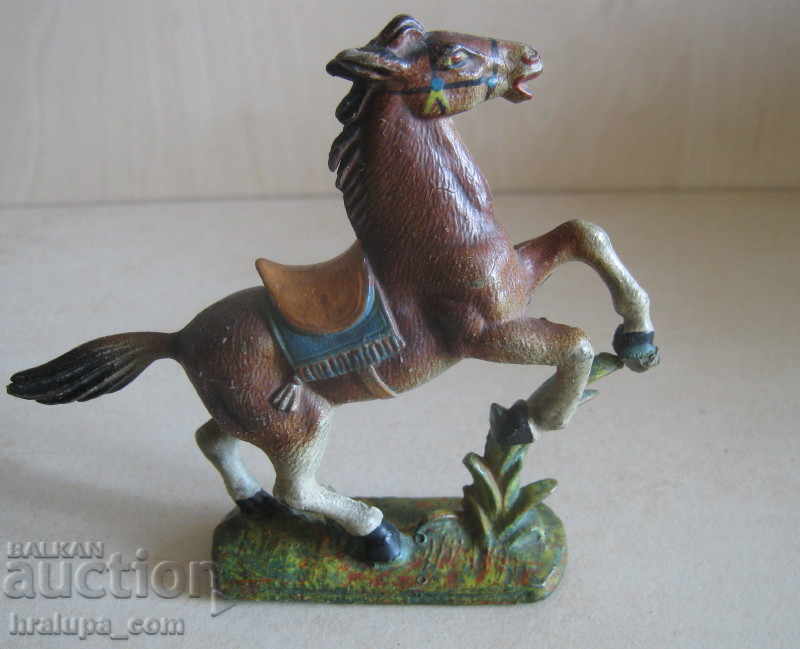 An old figure of a horse with price 10.00 BGN | € 5.11 An old figure of a horse with price 10.00 BGN | € 5.11