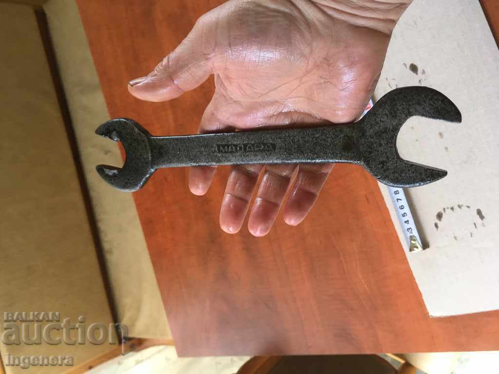 WRENCH NUT 24/27 MARK INSTRUMENT MADARA SHUMEN with price 8.00 BGN | € 4.09 WRENCH NUT 24/27 MARK INSTRUMENT MADARA SHUMEN with price 8.00 BGN | € 4.09