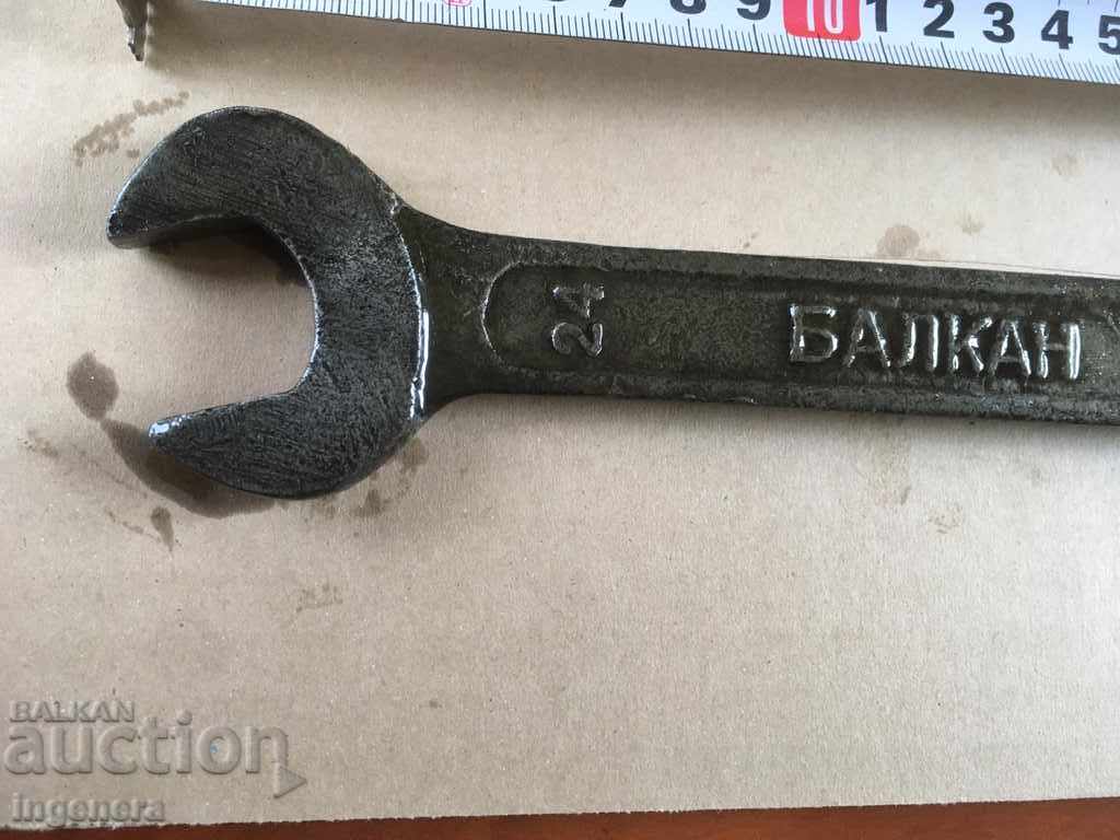 WRENCH WIRE 24/27 BRAND TOOL BALKAN BULGARIA with price 10.00 BGN | € 5.11 WRENCH WIRE 24/27 BRAND TOOL BALKAN BULGARIA with price 10.00 BGN | € 5.11