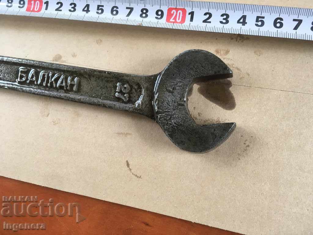 Auction WRENCH WIRE 24/27 BRAND TOOL BALKAN BULGARIA Auction WRENCH WIRE 24/27 BRAND TOOL BALKAN BULGARIA