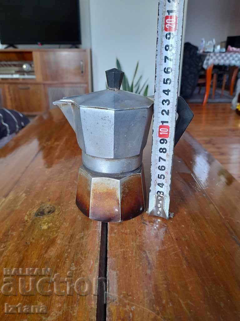 An old coffee maker - 6 An old coffee maker - 6