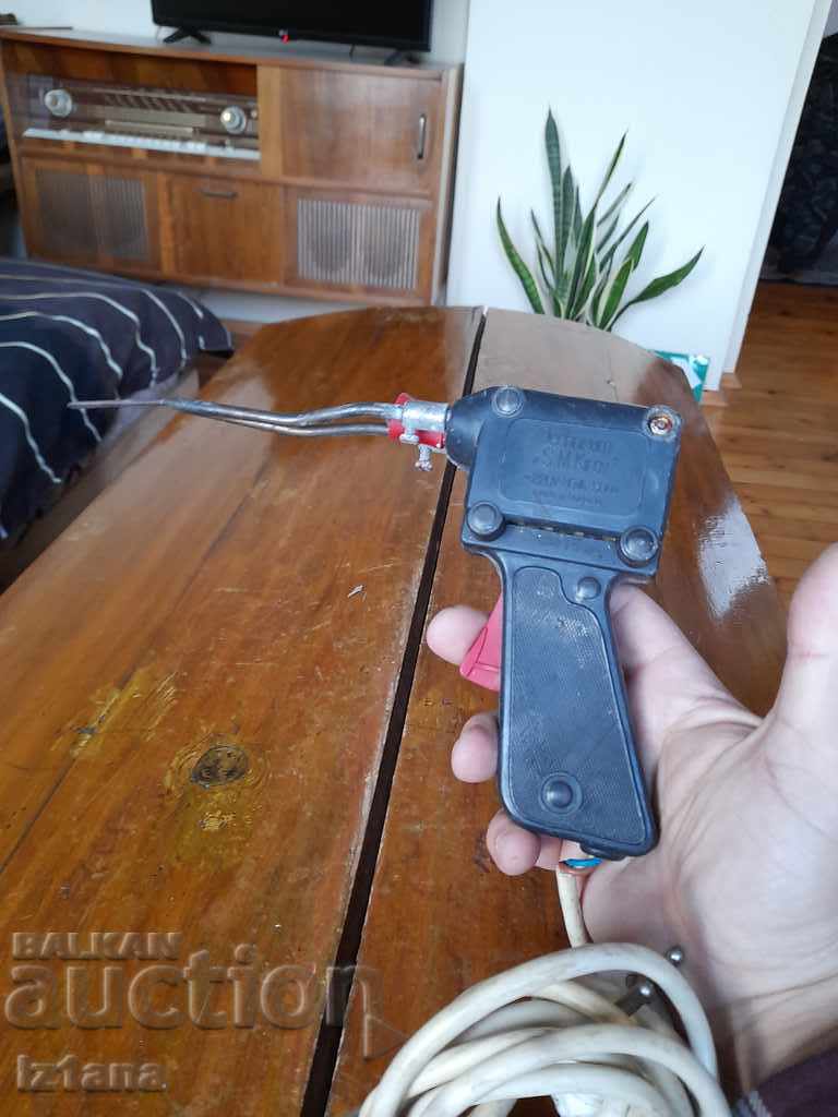 Стар индукционен поялник с цена 38.00 лв. | € 19.43 Стар индукционен поялник с цена 38.00 лв. | € 19.43