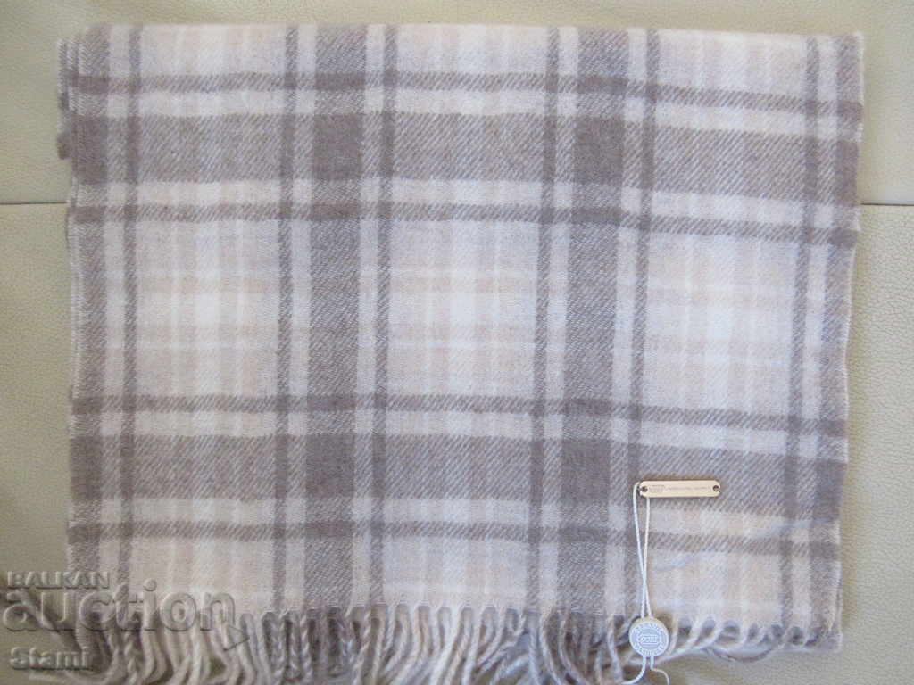 Fine scarf 100% organic cashmere, plaid, Mongolia with price 139.00 BGN | € 71.07