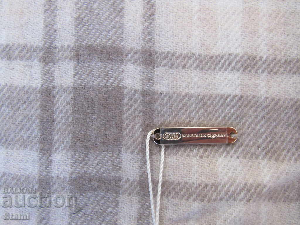 Auction  Fine scarf 100% organic cashmere, plaid, Mongolia