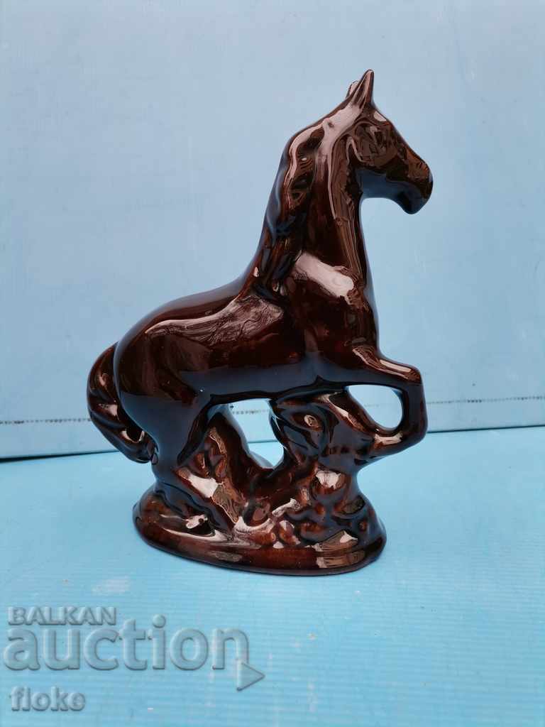 Figurine ceramics-con with price 22.00 BGN | € 11.25 Figurine ceramics-con with price 22.00 BGN | € 11.25