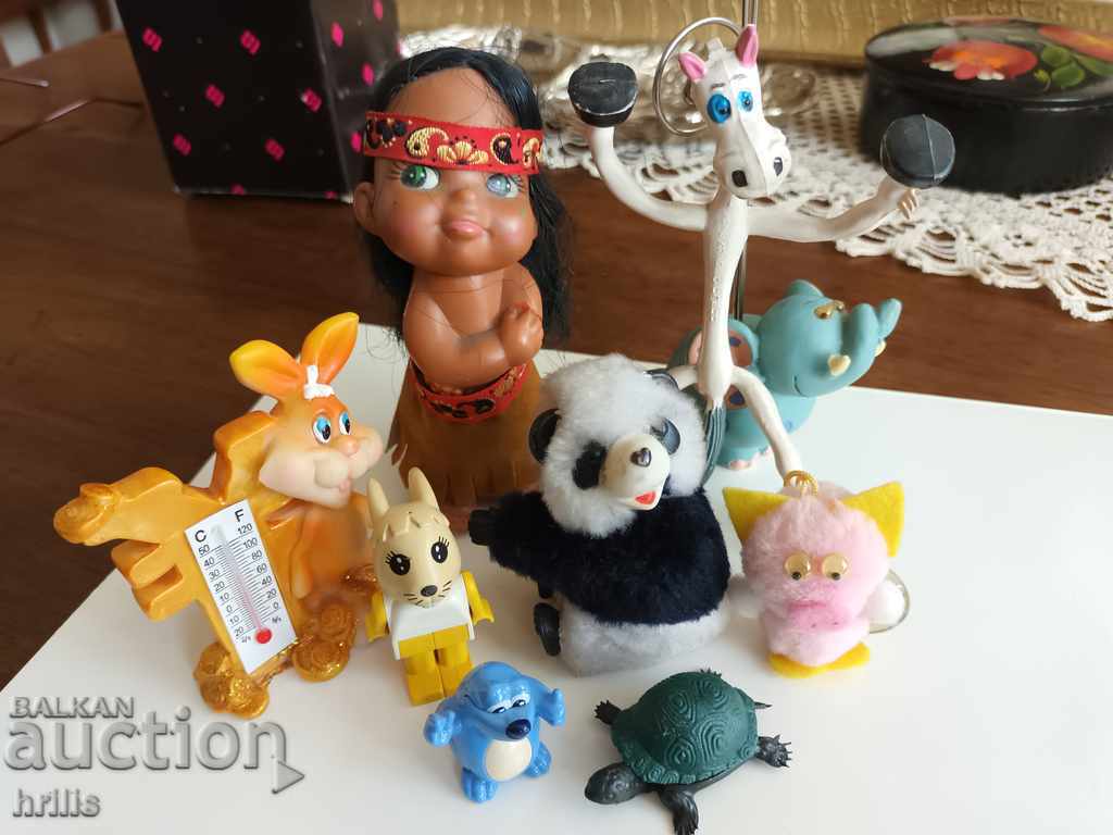 BATCH OF 9 FIGURES - 6 BATCH OF 9 FIGURES - 6