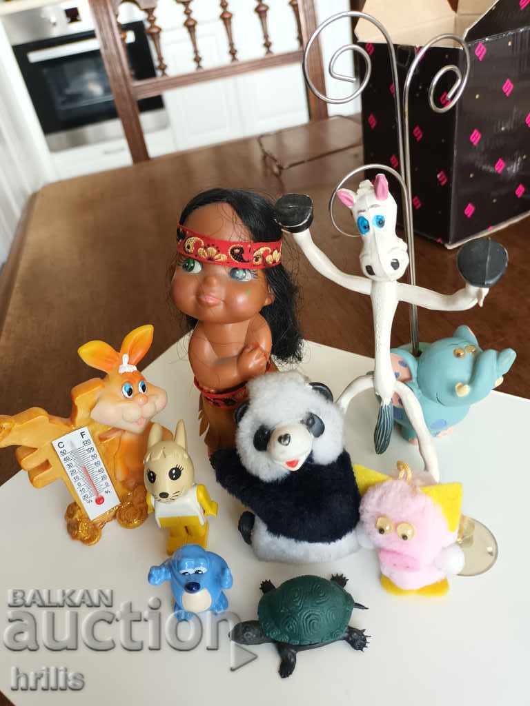 BATCH OF 9 FIGURES - 7 BATCH OF 9 FIGURES - 7