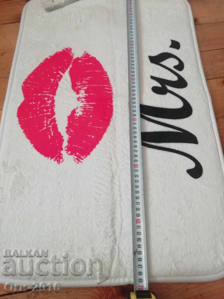 Delivery of Path, Bedding, Bath Rug Delivery of Path, Bedding, Bath Rug