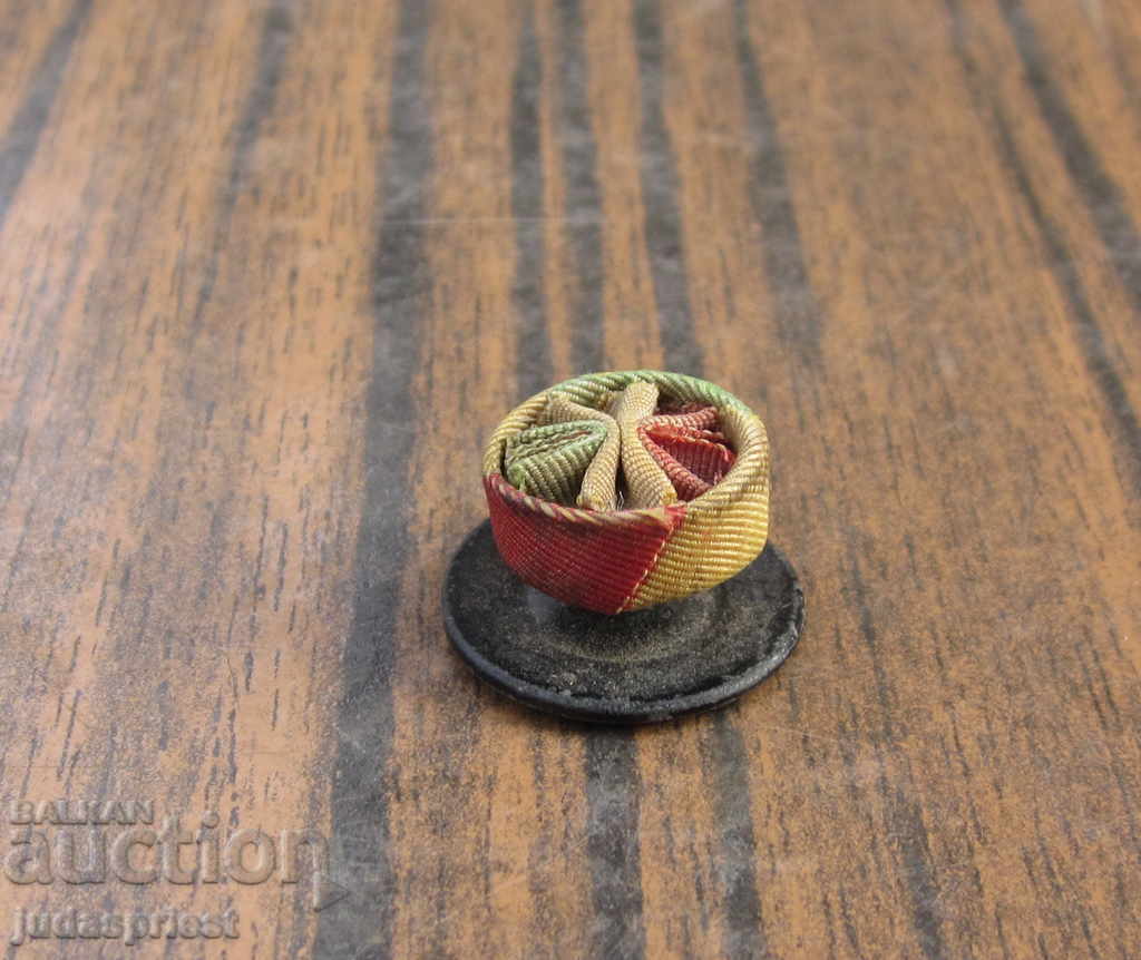 old miniature rosette of an ancient royal imperial order - 5 old miniature rosette of an ancient royal imperial order - 5