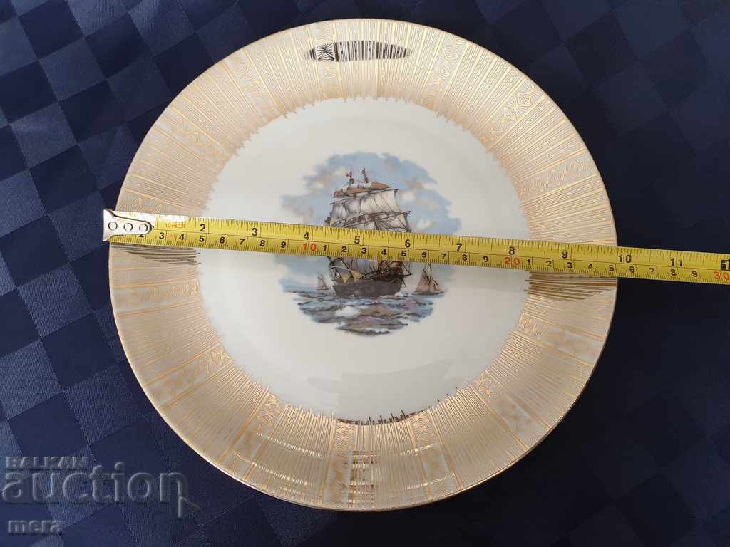Porcelain large plate-Bavaria with price 40.00 BGN | € 20.45 Porcelain large plate-Bavaria with price 40.00 BGN | € 20.45