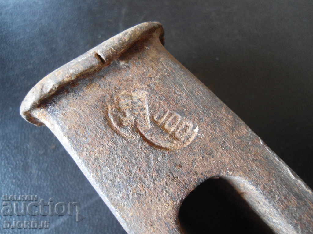 Star hammer marked with price 3.00 BGN | € 1.53