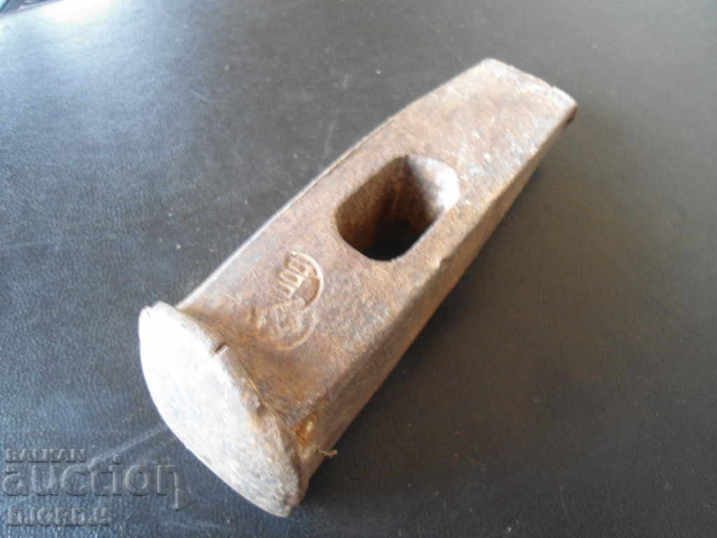 Auction  Star hammer marked