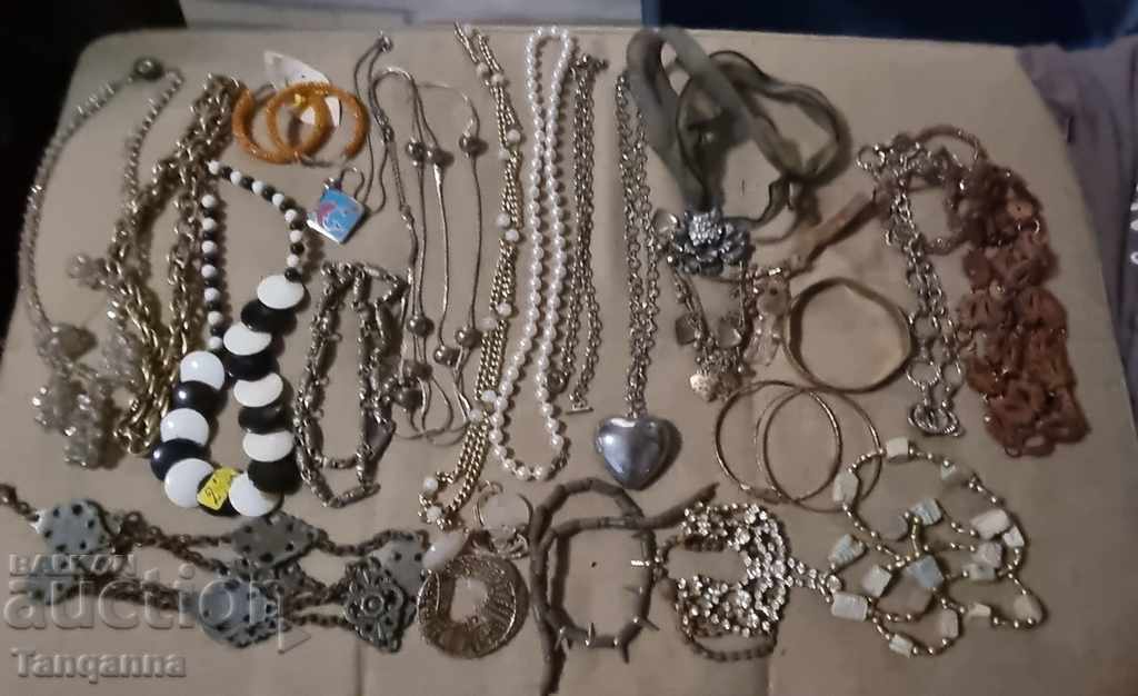 Lot Jewelry