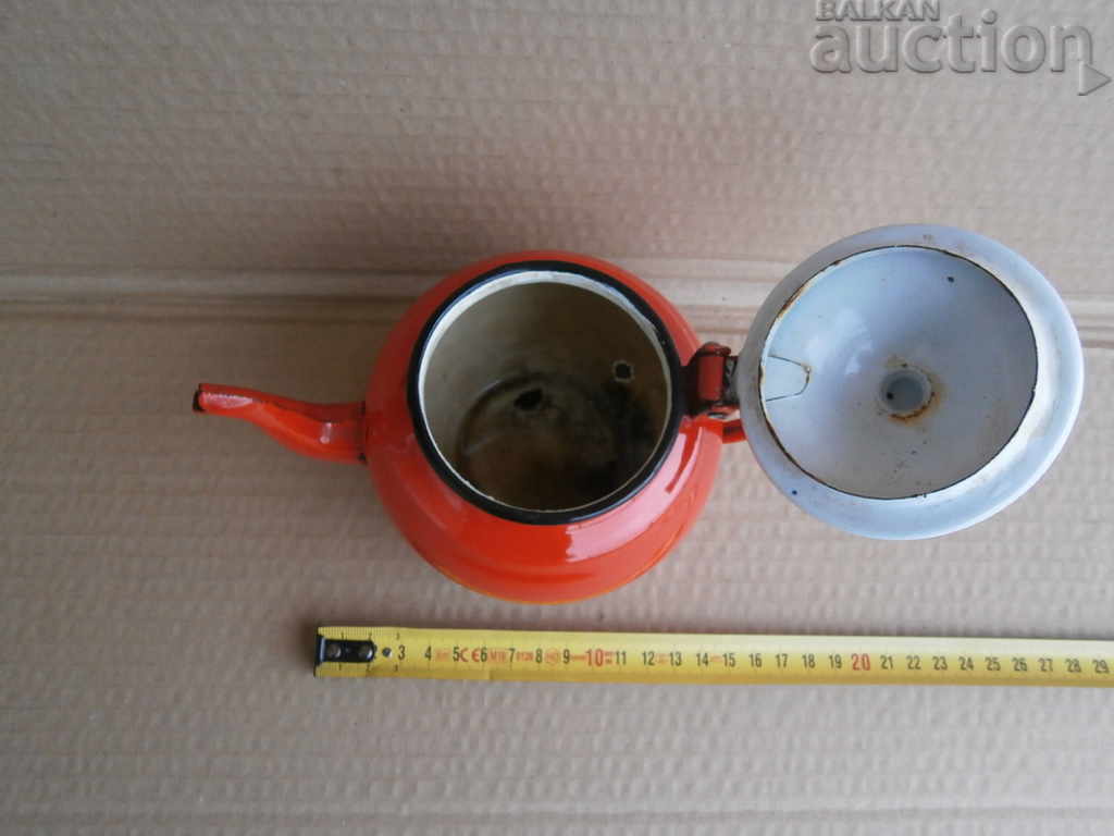 GREAT LITTLE RED enameled teapot 60s - 5 GREAT LITTLE RED enameled teapot 60s - 5