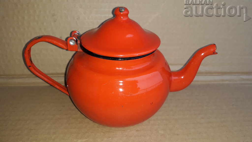 GREAT LITTLE RED enameled teapot 60s