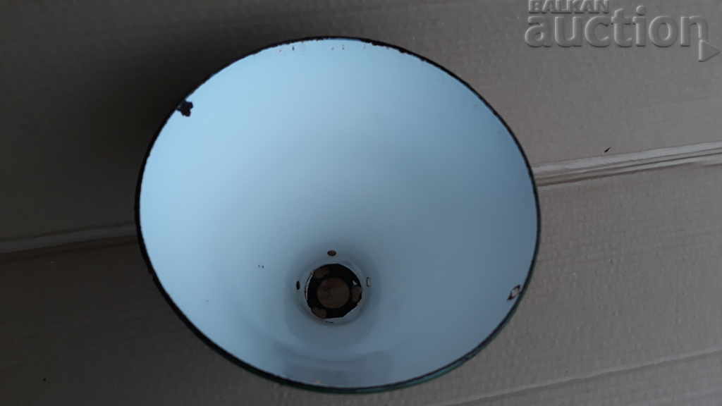 Auction industrial reflector retro enamel lamp social 70s Auction industrial reflector retro enamel lamp social 70s