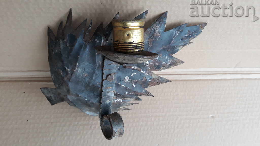 antique wall lamp metal sheet handmade with price 31.00 BGN | € 15.85 antique wall lamp metal sheet handmade with price 31.00 BGN | € 15.85