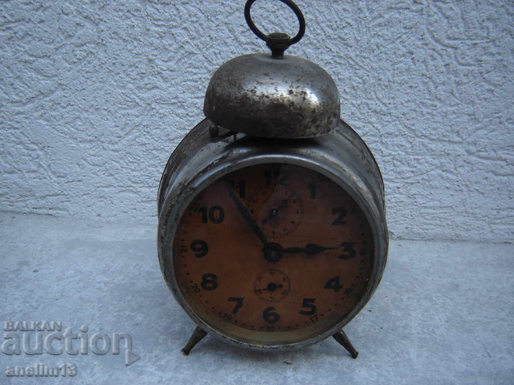 КОЛЕКЦИОНЕРСКИ БУДИЛНИК JUNGHANS КОЛЕКЦИОНЕРСКИ БУДИЛНИК JUNGHANS