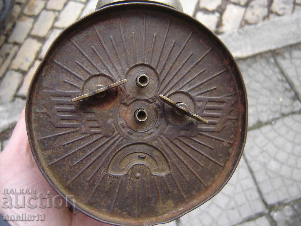 Доставка на КОЛЕКЦИОНЕРСКИ БУДИЛНИК KIENZLE