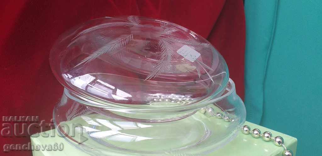 Crystal cake bowl with lid - 6 Crystal cake bowl with lid - 6