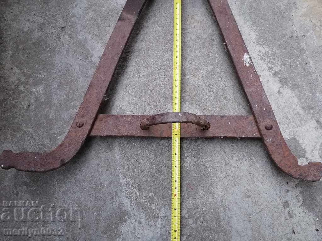 Delivery of Old wrought iron wedge detail wrought iron cart Delivery of Old wrought iron wedge detail wrought iron cart