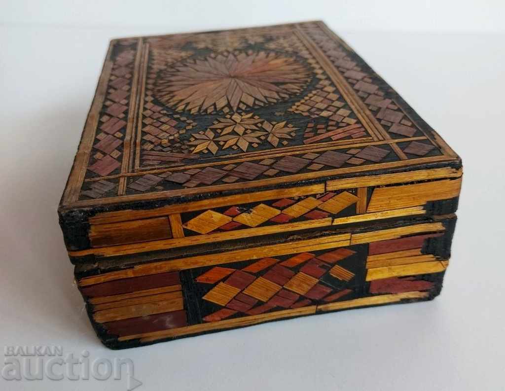 СОЦ ДЪРВЕНА КУТИЯ ИНТАРЗИЯ - 6 СОЦ ДЪРВЕНА КУТИЯ ИНТАРЗИЯ - 6