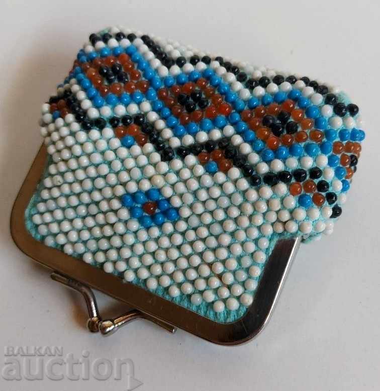 Auction OLD SOC BEAD PORTMANE BAG PUNGIA Auction OLD SOC BEAD PORTMANE BAG PUNGIA