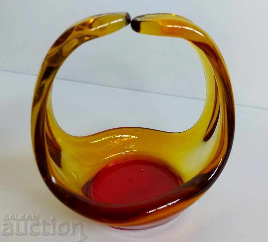 Delivery of SOC GLASS BONBONIER SOCA COMMUNISM PRC Delivery of SOC GLASS BONBONIER SOCA COMMUNISM PRC