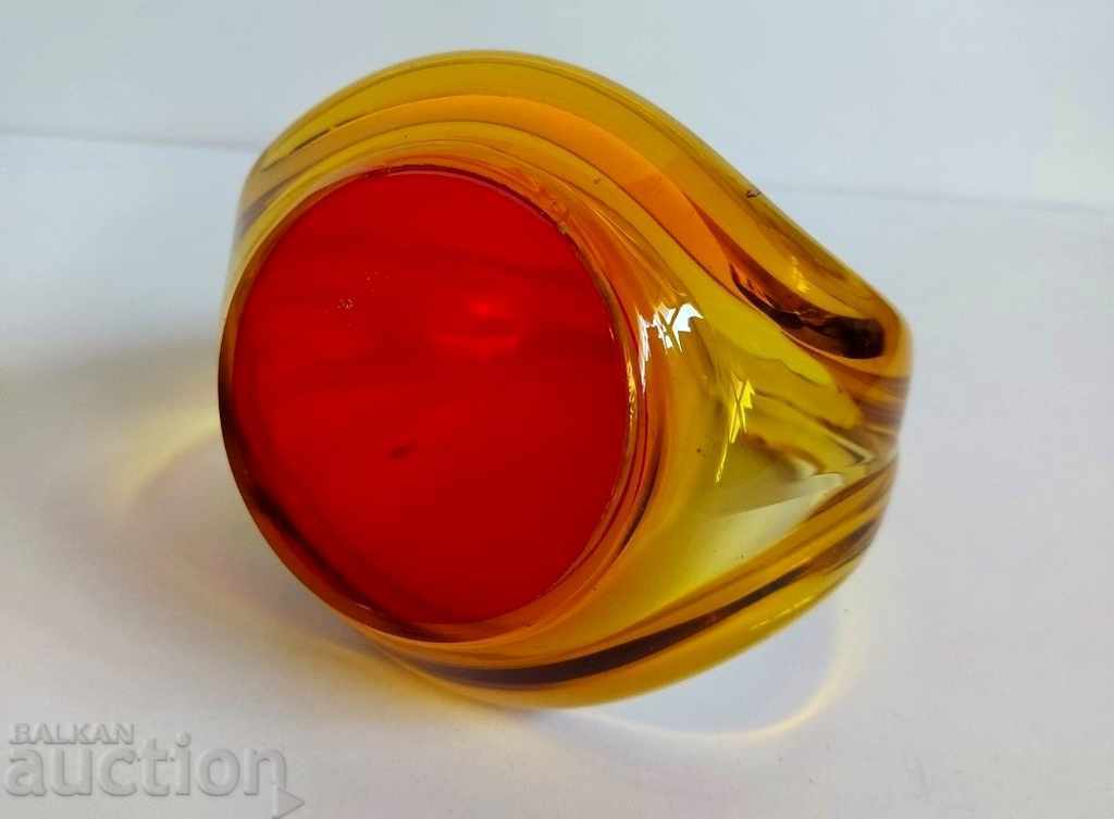 SOC GLASS BONBONIER SOCA COMMUNISM PRC - 7 SOC GLASS BONBONIER SOCA COMMUNISM PRC - 7