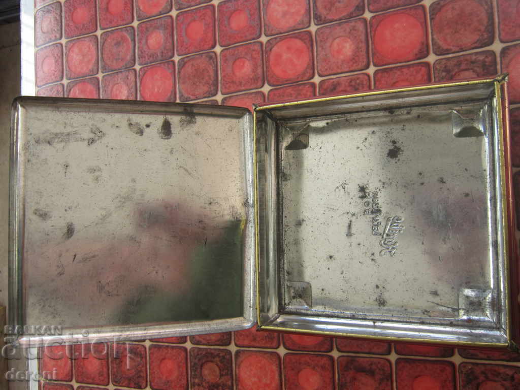 Auction Haribo lithographic sheet metal box Auction Haribo lithographic sheet metal box